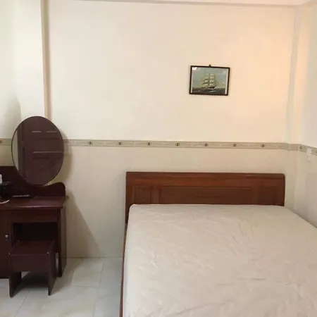 Lazania Homestay Hoi An